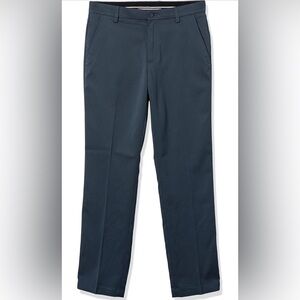 Amazon Essentials Men's Straight-Fit Stretch Golf Pant
